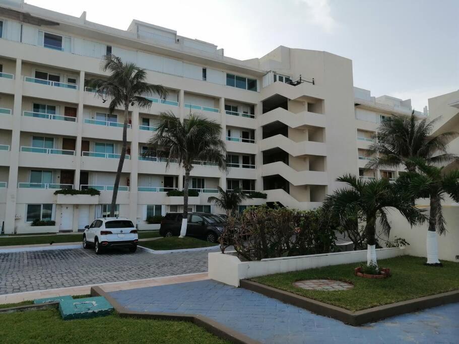 Confortable Depa En Condominio Frente Al Mar! カンクン エクステリア 写真