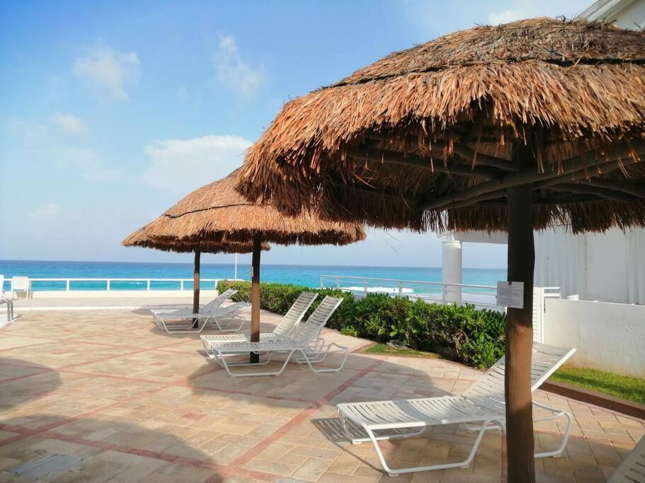 Confortable Depa En Condominio Frente Al Mar! カンクン エクステリア 写真